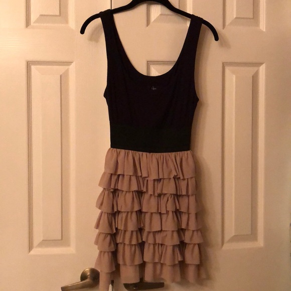 💓Aqua Ballerina Style Black Tank Wide Band Waist, Beige Soft Ruffle Dress - Picture 4 of 13